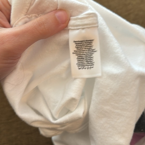 Bernie Sanders Tee - Picture 5 of 5